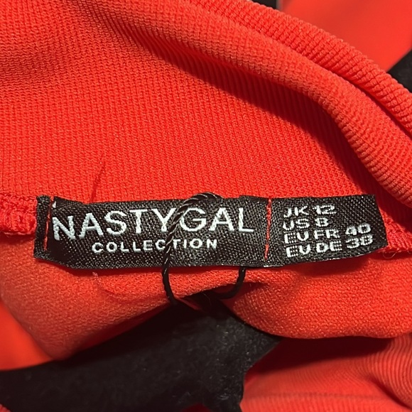 NWT NASTY GAL red dress Size 8 - Picture 8 of 10